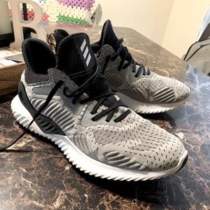 Adidas Alphabounce Instinct